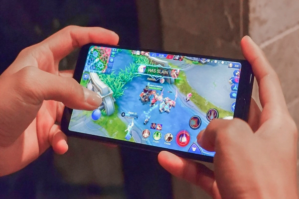 Play-To-Earn Mobile Games are taking over